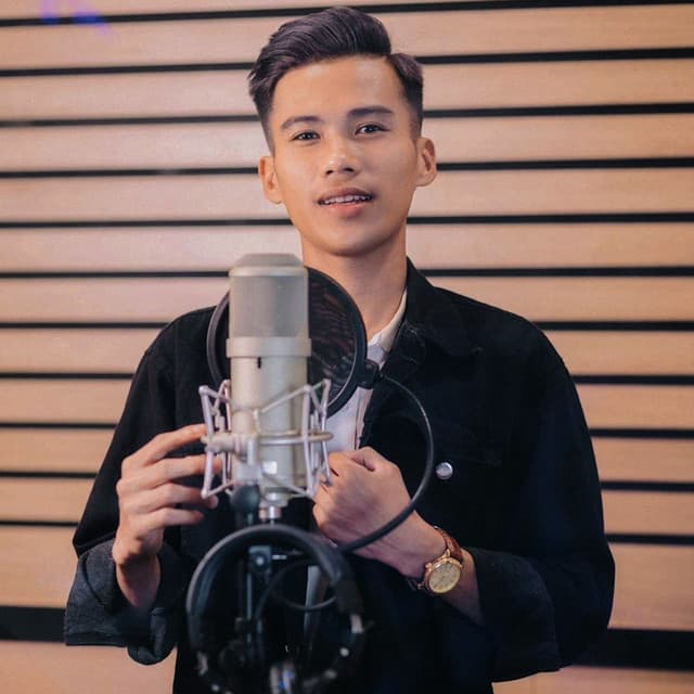 Artist - Nguyễn Vĩ