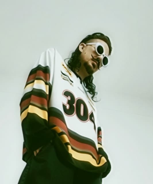 Artist - Maxx Steele