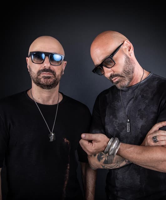 Artist - Marvin & Andrea Prezioso