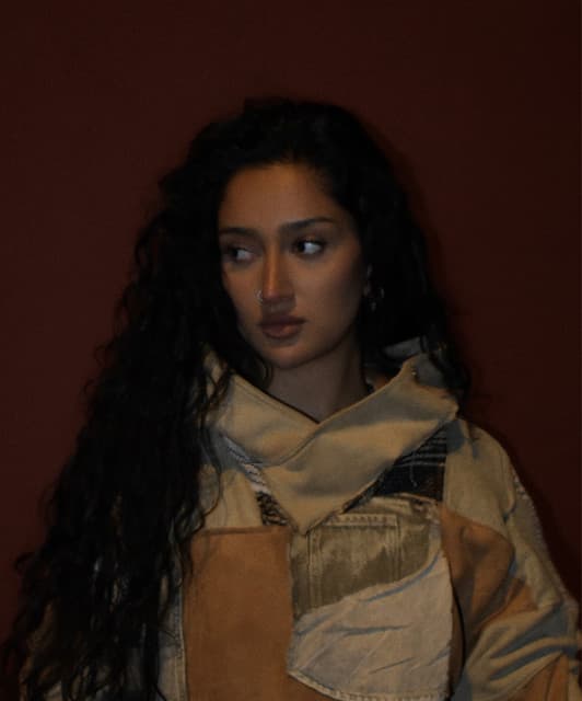 Artist - Mellina Tey