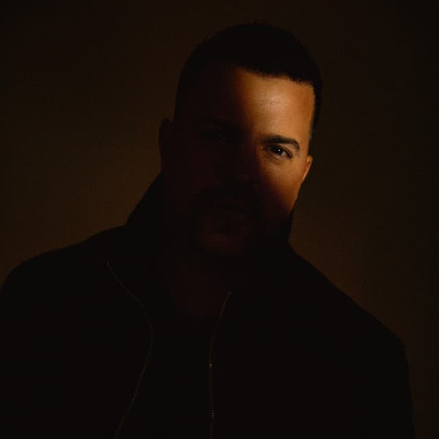 Artist - Nikos Apergis