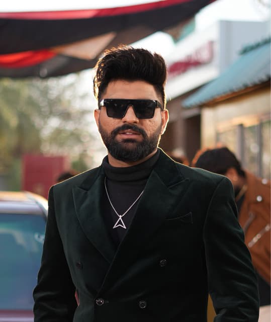 Artist - Khasa Aala Chahar