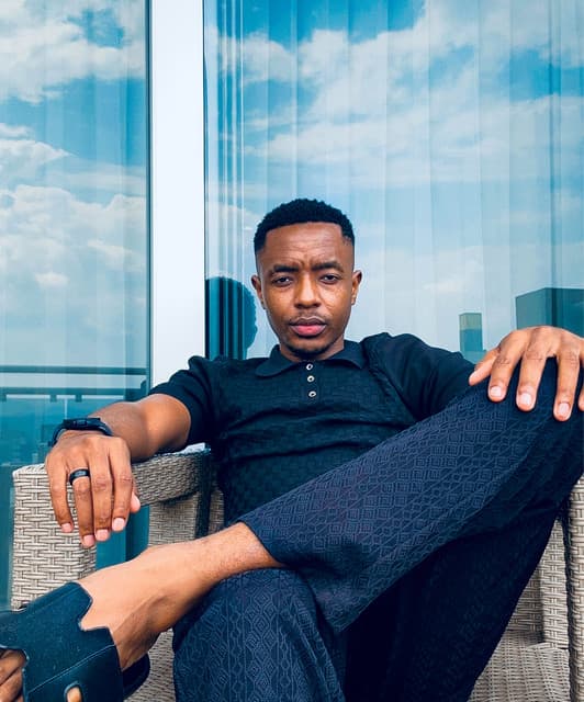 Artist - Victor Ivyic