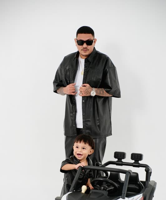 Artist - Toton Caribo