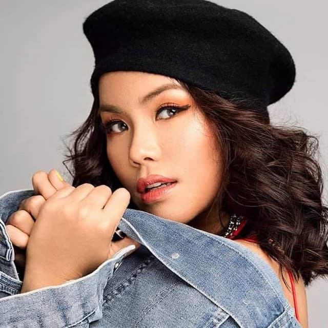 Artist - Ni Ni Khin Zaw