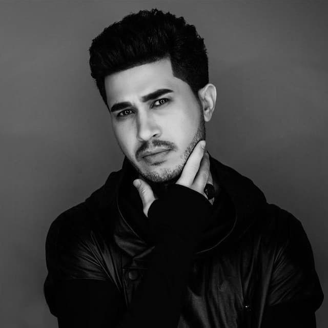 Artist - Myrat Öwez