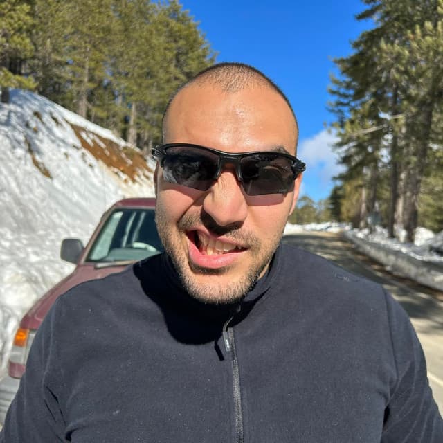 Artist - WazGucci Stone