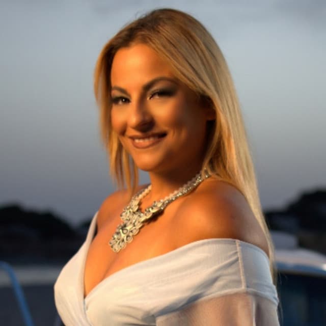 Artist - Tzeni Katsigianni