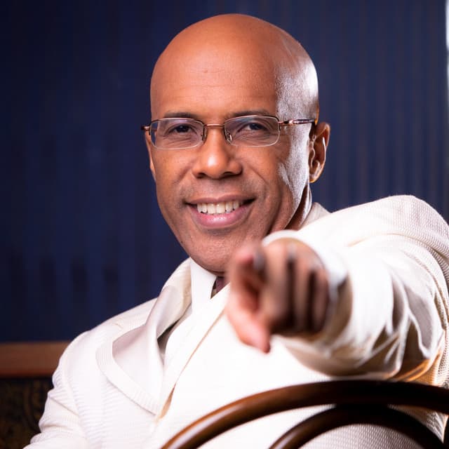 Artist - Ramón Orlando