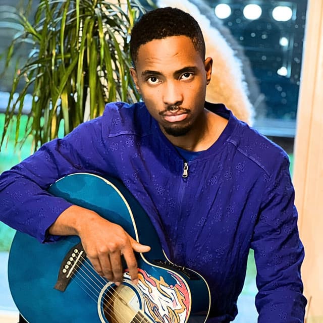 Artist - Moumtaz Nyora