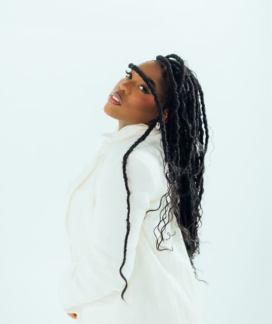 Artist - Soraia Ramos