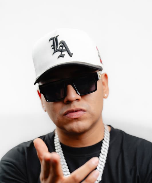 Artist - DJ Hazel Mty