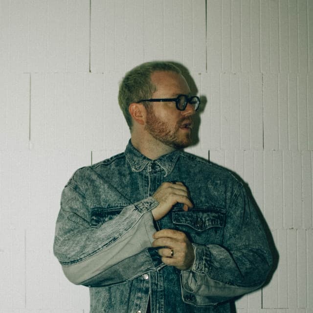 Artist - Sam Fischer