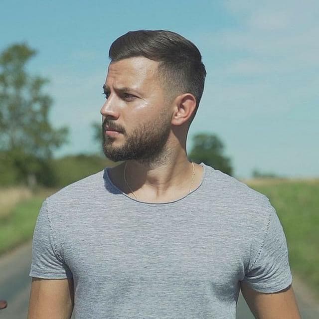 Artist - Huseyin Erdinc