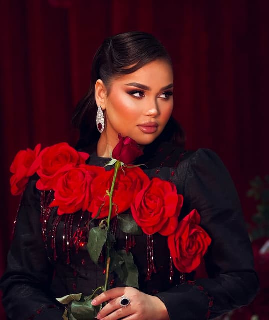 Artist - Amalia Zehin