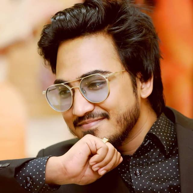 Artist - Avraal Sahir