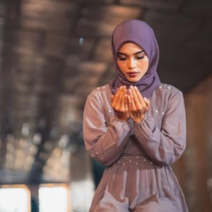 سبحان الله والحمد لله ولا إله إلا الله