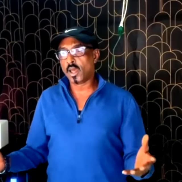 Artist - ABDIRIZAK ANSHAAX