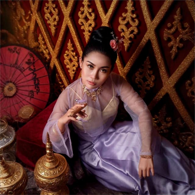 Artist - Cherry Thin