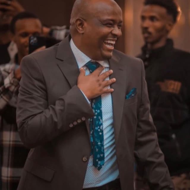 Artist - Najma Nashaad