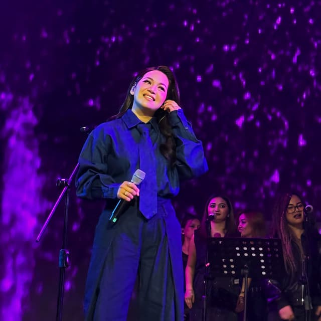 Artist - Kyla Alvarez