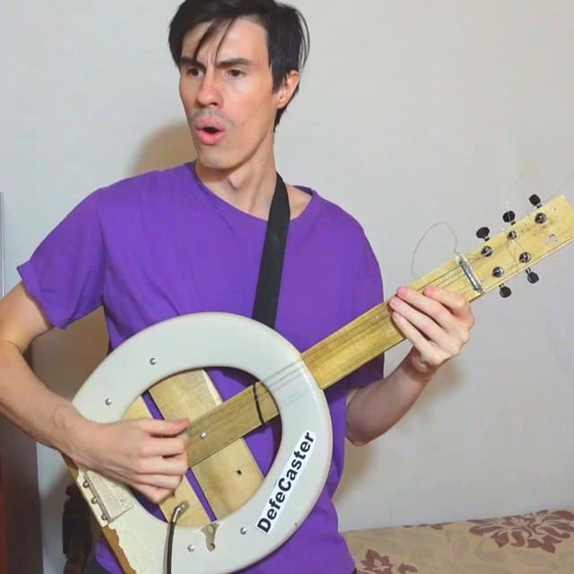 Artist - Suena like Lucho