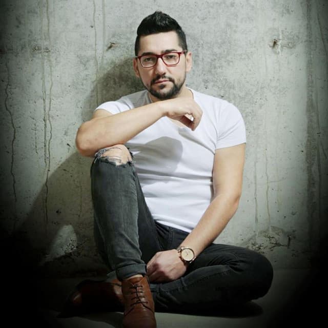 Artist - Gjoko Jovik