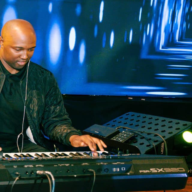 Artist - Sandile Shabangu2