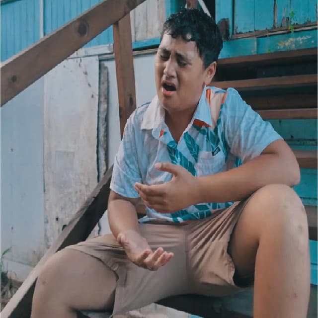 Artist - Loto Lafaialii