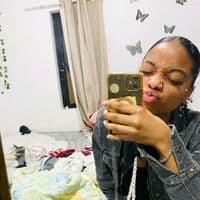 TikTok Account - kayla.lswana