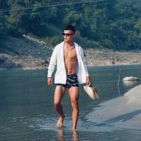 TikTok Account - aronthapa10