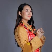 TikTok Account - riya_lama_syangtan