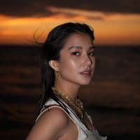 TikTok Account - lalexigonzales