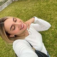 TikTok Account - eslyuriarte