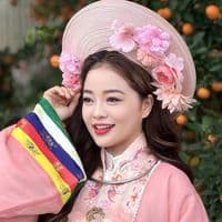 TikTok Account - maivthojvietlaobrand1993