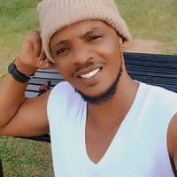 TikTok Account - omuzingiriti