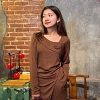 TikTok Account - _phyoe_thiri_tun