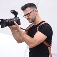 TikTok Account - reimon.oshana