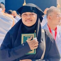 TikTok Account - momee_gombe_real