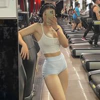 TikTok Account - giamcancunghanh01