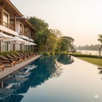 TikTok Account - trip.hotel_th_