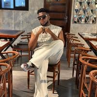 TikTok Account - aaron_smith_mavambu_m_m