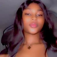 TikTok Account - laura._tiam