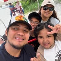 TikTok Account - leslyviejoy