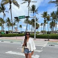 TikTok Account - anni.fustos