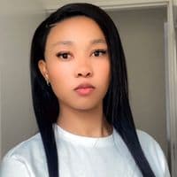 TikTok Account - reitumetse_tshabalala