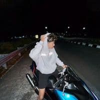 TikTok Account - sandiiyogaa