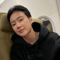 TikTok Account - angelaphuongtrinh1995