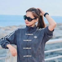 TikTok Account - hey_itsconnie