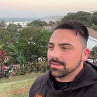 TikTok Account - justme_migs